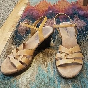 Naturalizer Tan Leather Ankle Strap Wedge Sandals